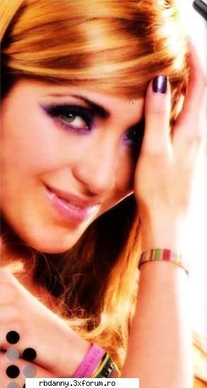 Anahi en AVON - offff ma ajutati??? - Anahi