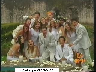 1. toti din rebelde...